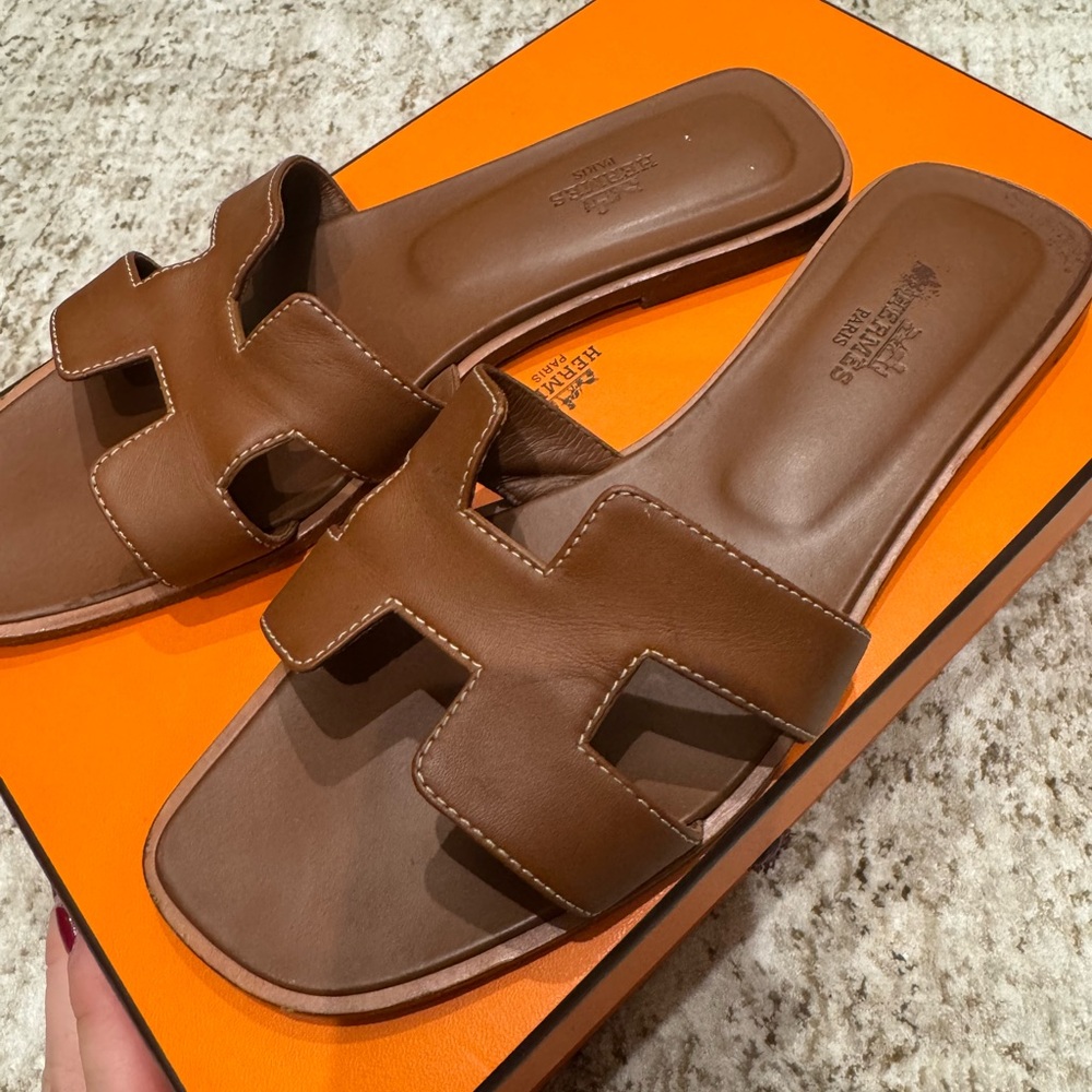 Hermes Oran Sandal 38.5 - Picture 5 of 6